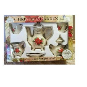 Lily Creek Christmas Garden Tea Set Poinsettia In Box
